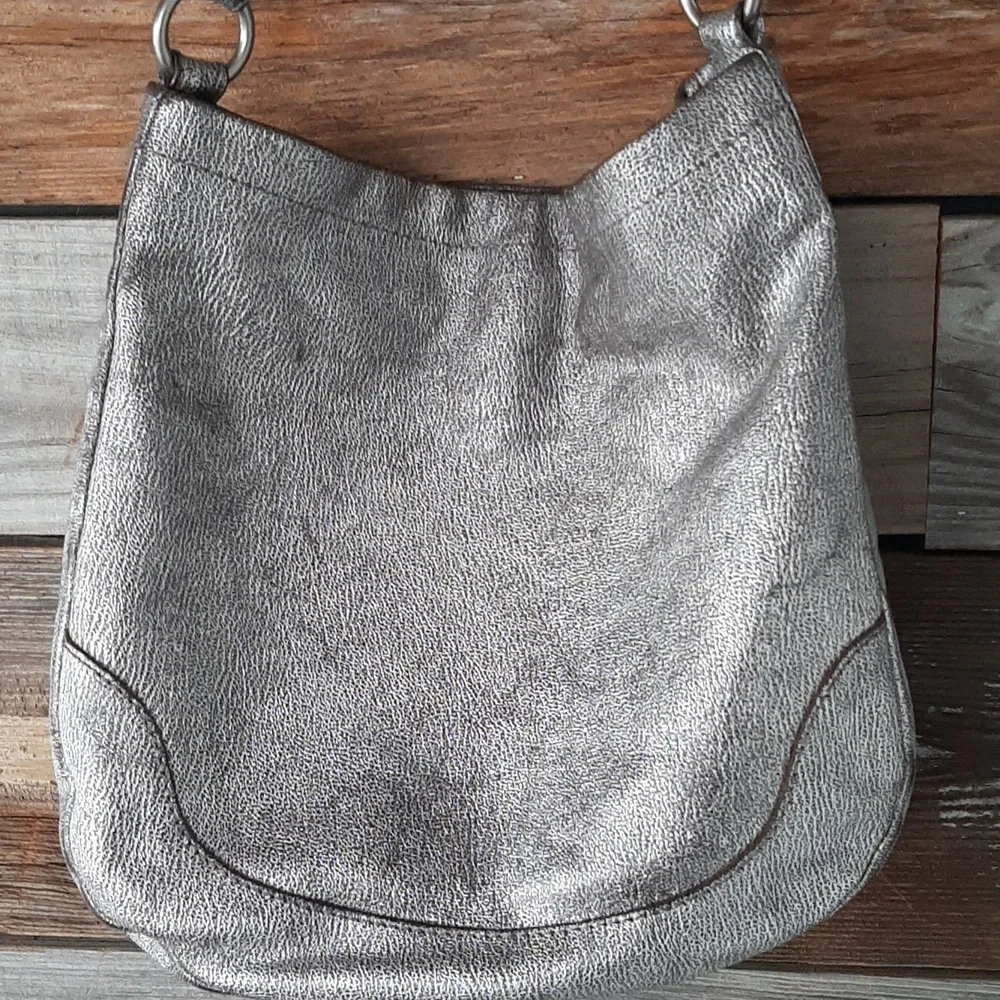 FRYE Melissa Leather Hobo/Shoulder/Crossbody Bag .. Silver
